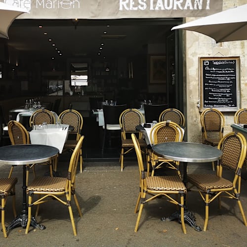 Cafe Marion, Versailles