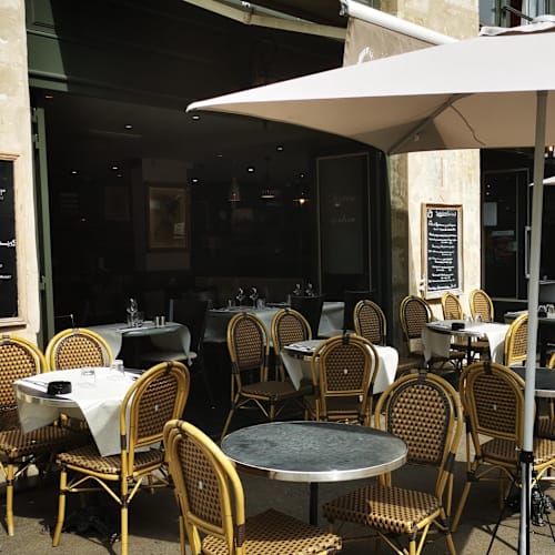 Cafe Marion, Versailles