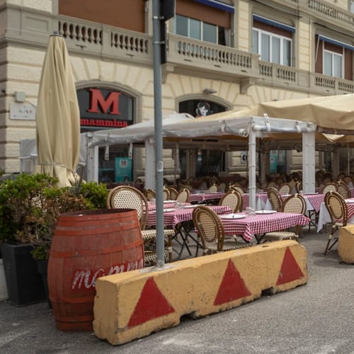 Mammina, Napoli