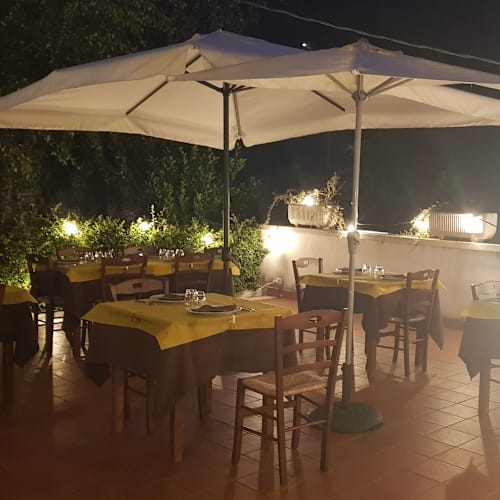 La Taverna dell'Angelo, Tufo Basso