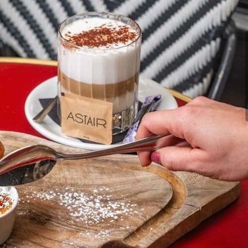 Astair, Paris