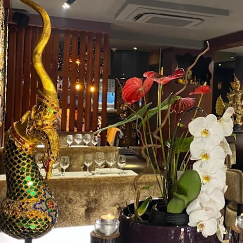 Ly Thai, Paris