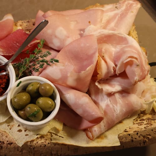 Ruja Osteria e Tradizioni, Cagliari