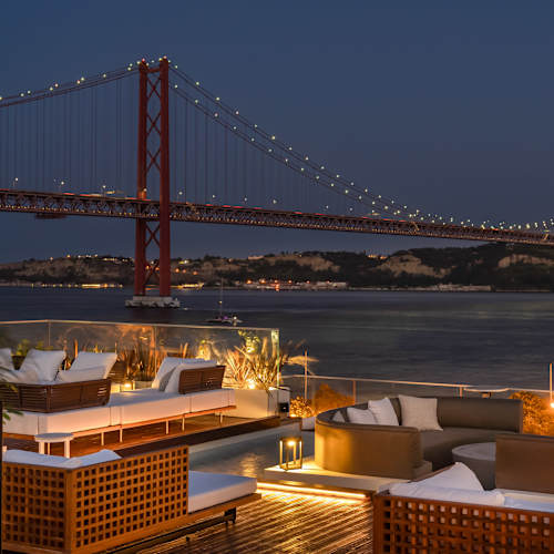 ICON Bar & Rooftop, Lisboa