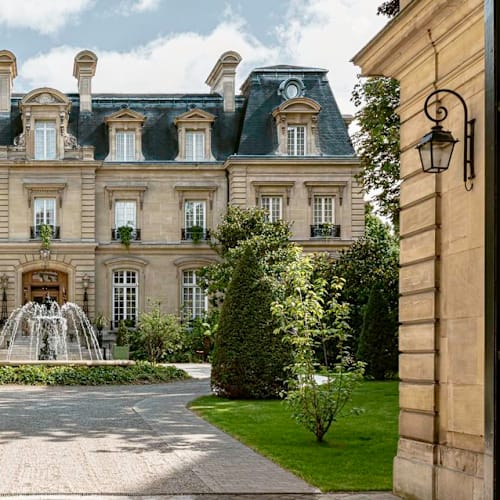 Bellefeuille, Paris