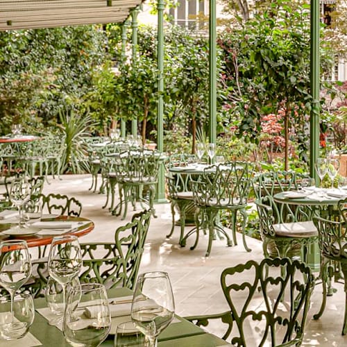 Bellefeuille, Paris