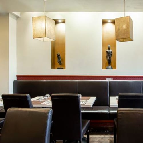 Thai Time, Paris