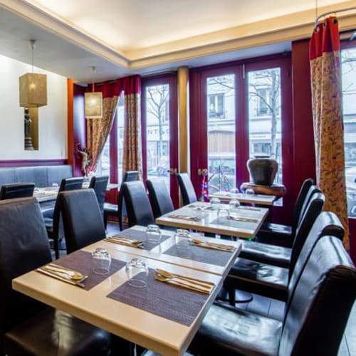 Thai Time, Paris