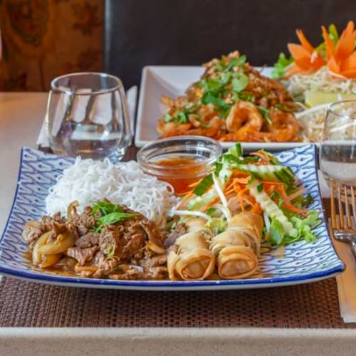 Thai Time, Paris