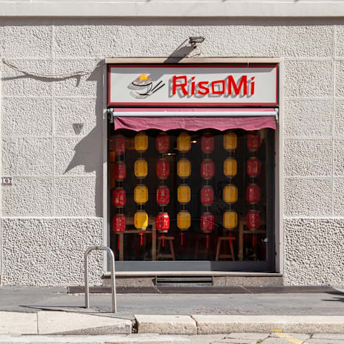 Risomi, Milano