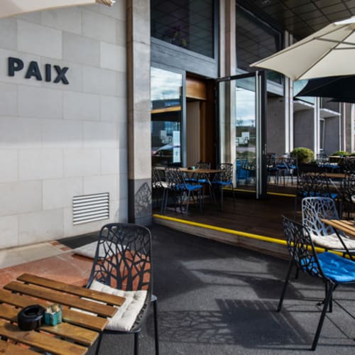 La Paix Blue , Lausanne