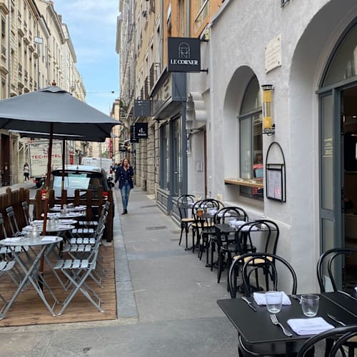 Le Corner, Lyon