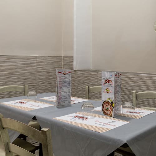 Magn' Pizz', Napoli
