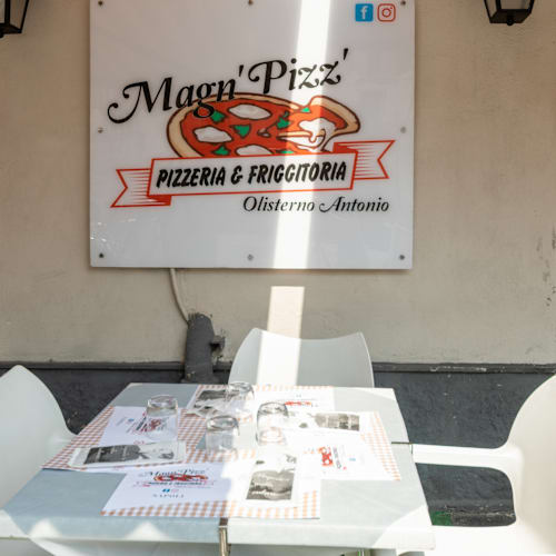 Magn' Pizz', Napoli