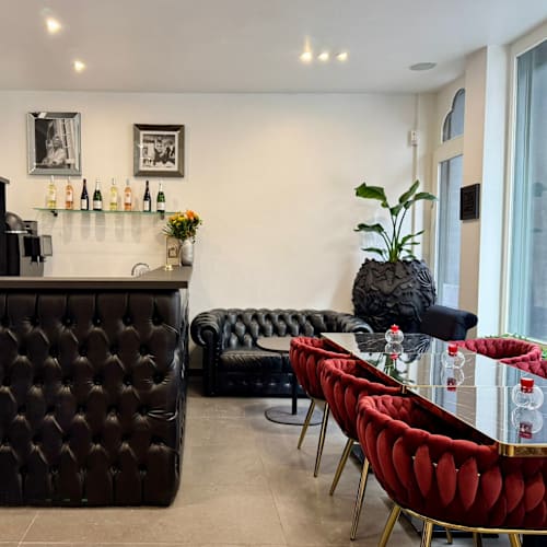 La Vague Azur, Bruxelles