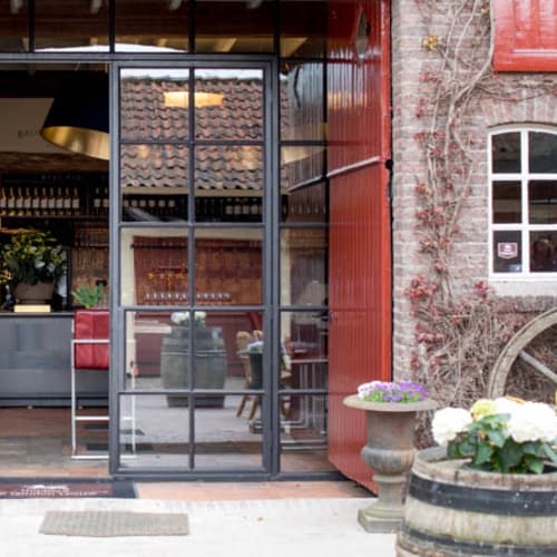 Herberg De Gouden Leeuw, Bronkhorst