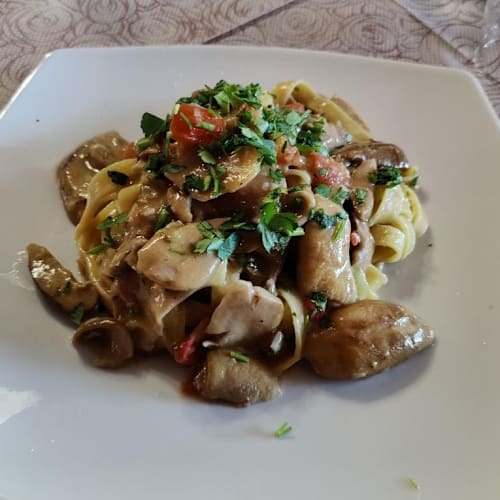 I Russó, Santa Venerina