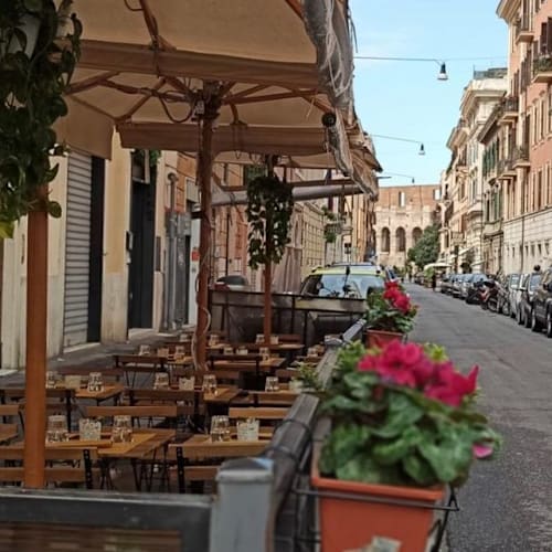 4 e 4'otto, Roma