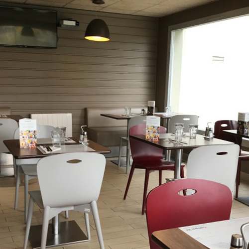 Campanile, Corbeil-Essonnes