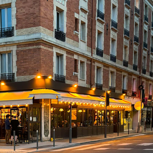 Le Bouquet, Neuilly-sur-Seine
