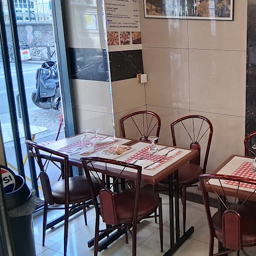 Chez Anna, Paris