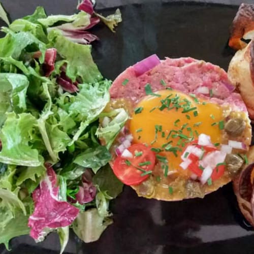 La Guinguette, Piedra Hincada