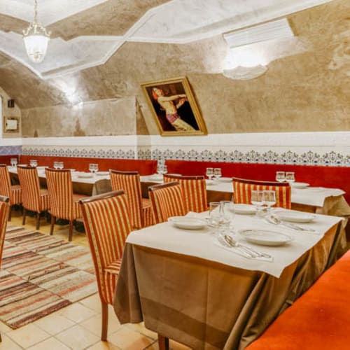 Chez Tiouiche, Versailles