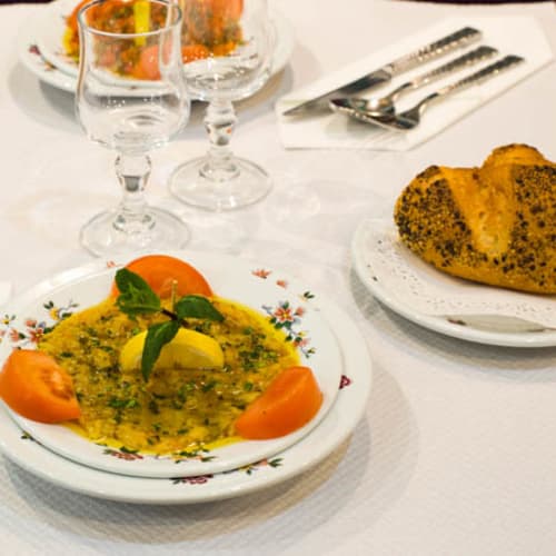 Chez Tiouiche, Versailles