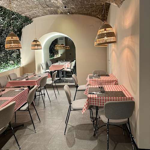 Amore de Nonna, Roma