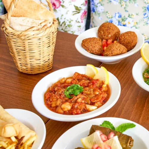 Le Grand Liban, Lyon