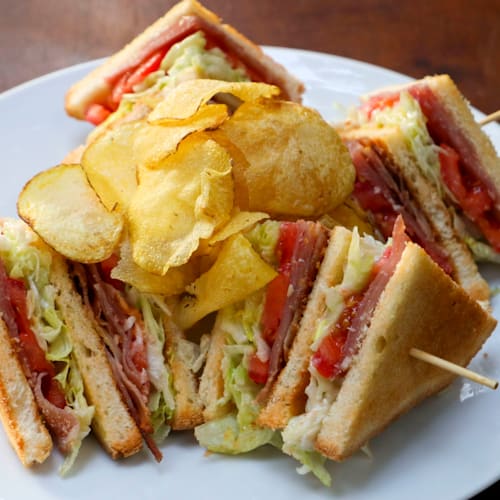King's Cross Irish Pub, Salerno