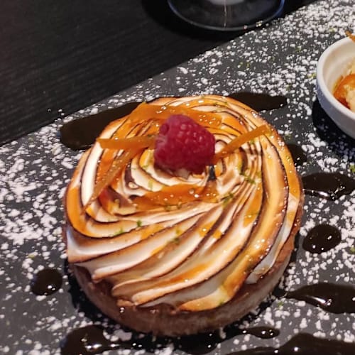 Le Bistro Chic, Les Ageux