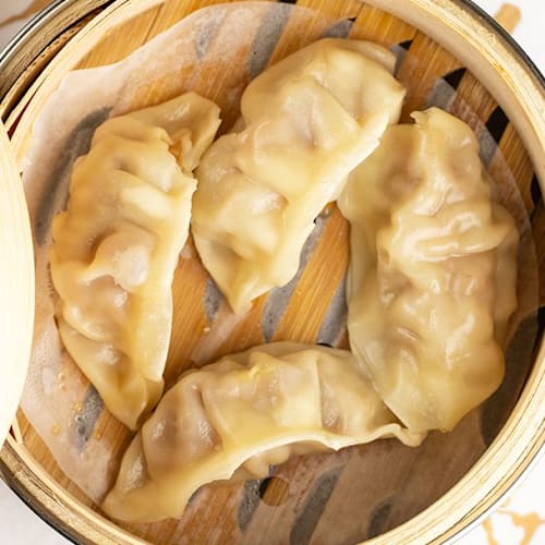 Ikku, Pomezia