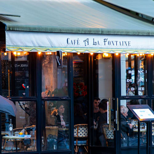 Café à la Fontaine, Paris