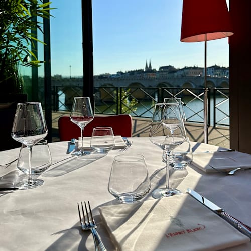Le Saint Laurent - L'Esprit Blanc, Saint-Laurent-sur-Saône