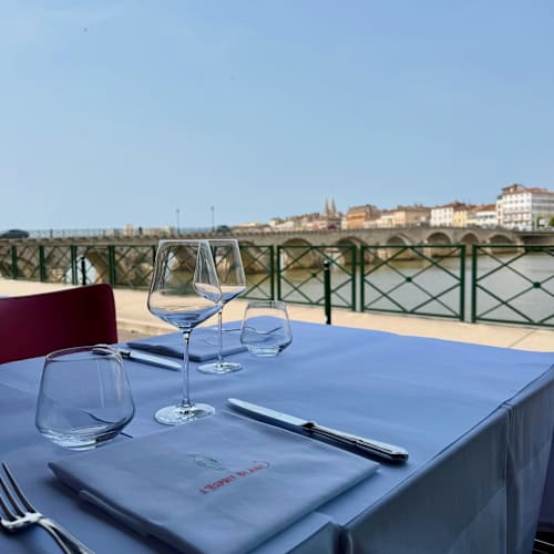 Le Saint Laurent - L'Esprit Blanc, Saint-Laurent-sur-Saône