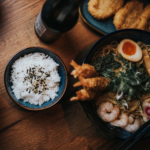 Genshi, Hilversum