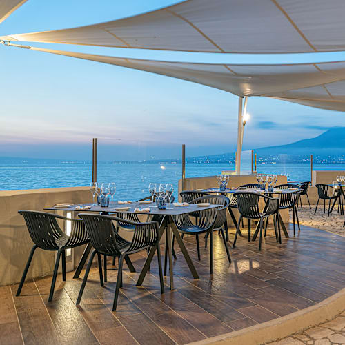 Blu Stone Restaurant, Strada Statale Sorrentina,145 - 80053 