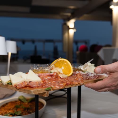 Esagono Beach Club Ristorante, Aci Castello