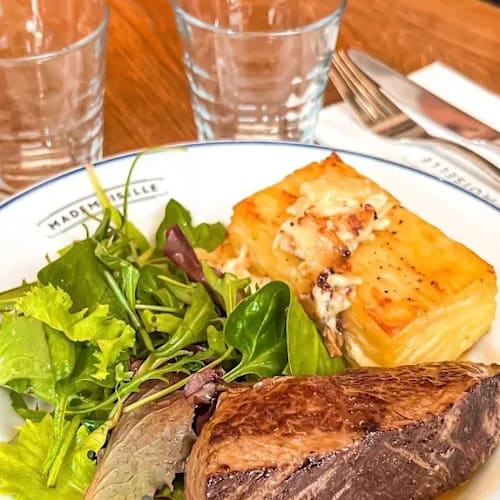Café Mademoiselle, Paris