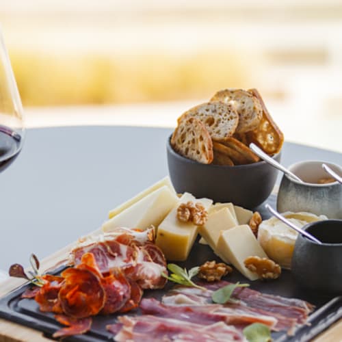 Bago du Vin Gourmet Bar & Terrace, Estoril