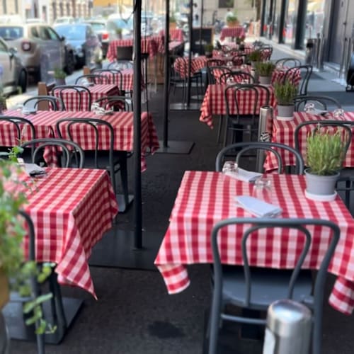 Ma che ce frega, Milano