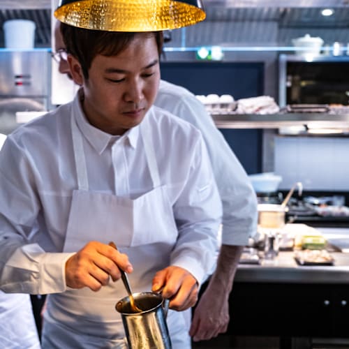 Pilgrim Paris, Paris