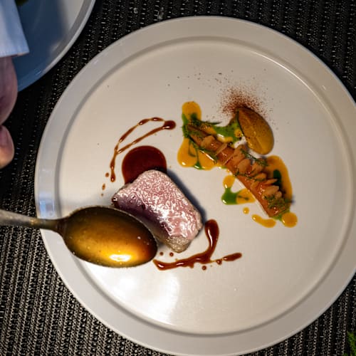 Pilgrim Paris, Paris