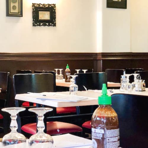 L’Indochine, Paris
