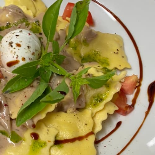 Ô rellys, Saint-Cyr-sur-Mer