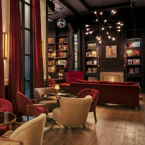 Contraban (Only adults/Solo adultos), Barcelona