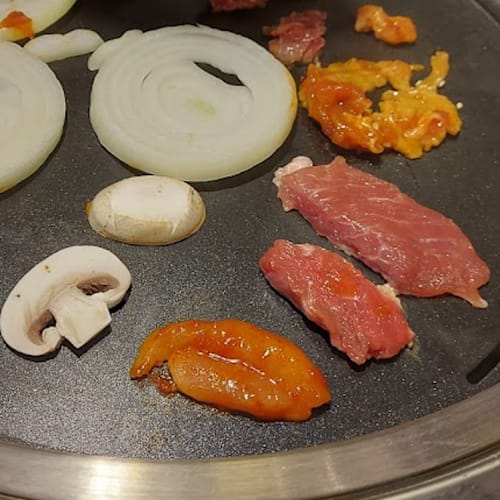 Haengbok, Paris