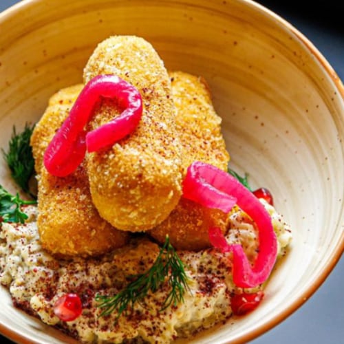 Le Presque Bout du Monde, Paris