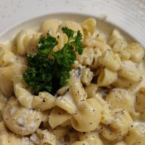 Pasta d'Oro, Genève